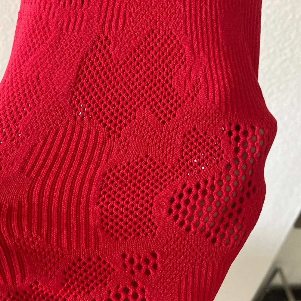 Fabletics Bold Red SculptKnit Leggings - Picture 4 of 5